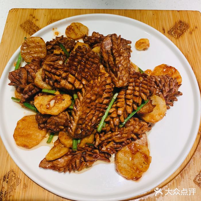 闫府私房菜·百年鲁菜(恒隆店)爆炒腰花图片