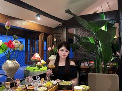 -菌自由丨野生菌火锅特色庭院餐厅(丽江古城店)