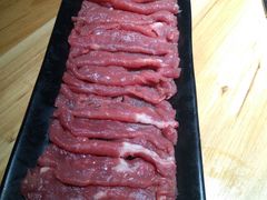 现切牛肉-捞围鲜·港式打边炉(海阳路店)