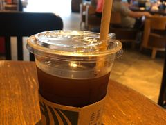 -星巴克臻选(上海长风大悦城店)