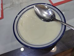 -黄师奶甜品店