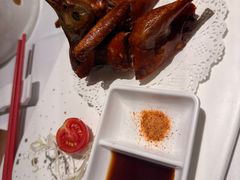 玻璃脆皮乳鸽皇-新雅(丰盛里店)