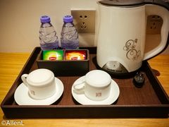 -柏曼酒店(广州天河体育中心林和西地铁站店)