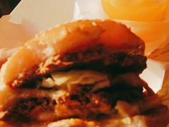 巨无霸汉堡-麦当劳(乳山路店)