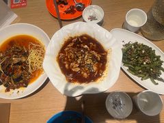 -渝信川菜 · 川味家常菜(财富购物中心店)