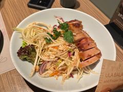 青木瓜蜜汁烧鸡沙拉-安南越南餐厅(青岛万象城店)