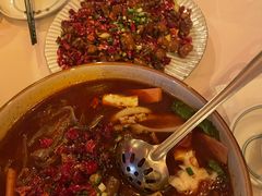 -龙门阵茶屋川菜馆(武康路店)