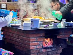 -鱼窝棚柴火铁锅炖(富山屯店)