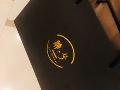 -肆兮眼镜·蔡司·徕卡战略合作店(大坪店)