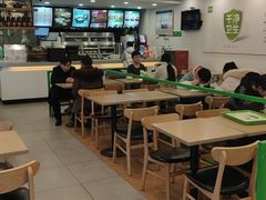 大堂-老乡鸡(淮河路步行街店)