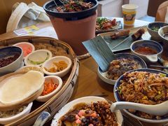 -包整·丝娃娃(一览甲秀楼风景店)