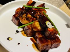 -穹六人间 people 6(岳阳路店)