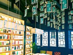 -猫的天空之城概念书店(杭州南宋御街店)