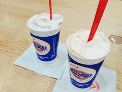 -DQ·蛋糕·冰淇淋(大宁国际商业广场店)