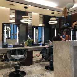 -AKOZO Beauty Salon