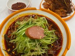 -三姐妹冷面馆(保卫路店)