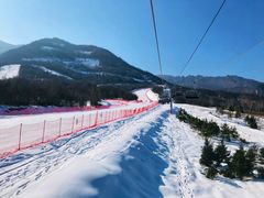 -鳌山滑雪度假区