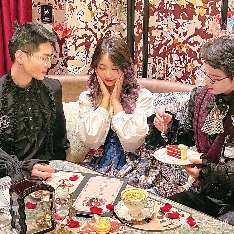 上海富婆的快乐你不懂！！！