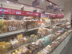 -赵一鸣零食(山东烟台南洪街店)