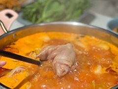 酸汤猪手火锅-小街猪手(团结湖店)