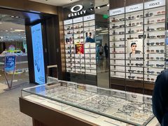 -LensCrafters亮视点(蓝色港湾店)