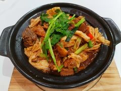 惹味支竹牛腩煲-香港深仔记茶餐厅(东门店)