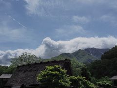 -白川乡与五箇山的合掌构造村落