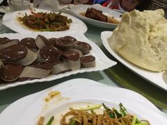 -老六杀猪菜(进乡街店)