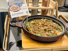 -品海楼·大连海胆锅贴馆(东港店)