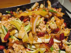 -偶屋里钵少爷(时代广场店)