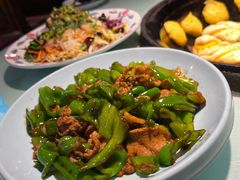 -鱼窝棚柴火铁锅炖(富山屯店)