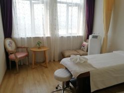 -海豚湾高端月子会所(黄浦店)