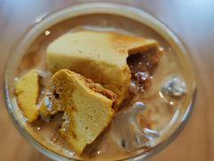 -YEEGIN COFFEE也径咖啡