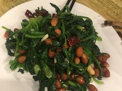 果仁菠菜-玫瑰红烤羊排(北新桥三条店)