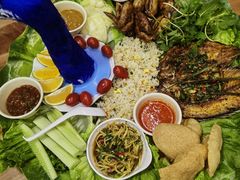 -沐毫傣泐云南菜孔雀宴•手抓饭傣味烧烤(曼听公园店)