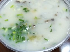 -朱珠小吃(施家园路店)