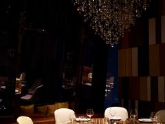 -OZONE 顶楼酒吧(香港丽思卡尔顿酒店)