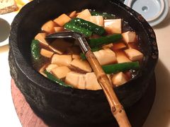 石锅沃豆腐-桂满陇-十里风荷(合生汇店)