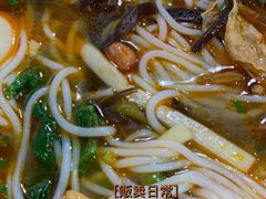 -陈记柳州螺蛳粉(大坪店)