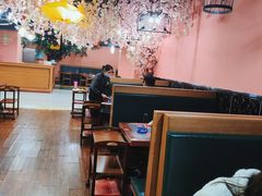 大堂-渔香岛美蛙鱼头火锅(威清路店)