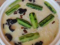 浓汤云胜泡米线-利苑酒家(合景国际金融广场店)