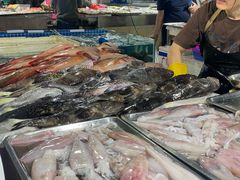 -三亚新鸿港水果一级批发市场