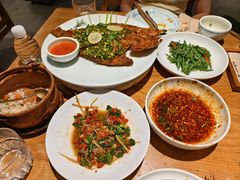 -一坐一忘云南菜(嘉里中心店)