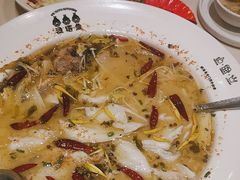 -渔语鱼酸菜鱼新川菜(来福士店)