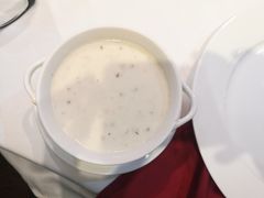 奶油蘑菇汤-维兰西餐(万泉河店)