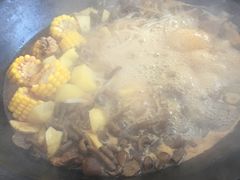 -山里屯铁锅炖(哈尔滨中央大街店)