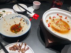 -鸽子侯·家宴·平价海鲜(市图书馆店)