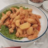 环境：还不错 服务：也还可以
