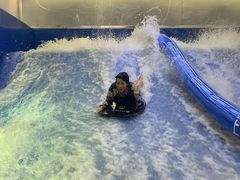 -INLANG饮浪室内冲浪(苏河湾万象天地店)