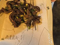 -巴厘龙虾·榜首油焖大虾(音乐学院·沿江酒馆店)